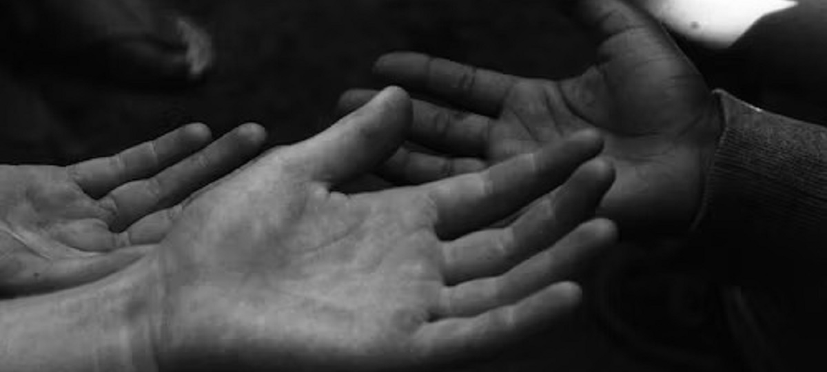 Image of person applying natural remedy for Hand, Foot, and Mouth Disease itching relief.